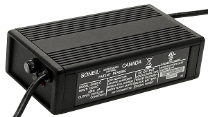 Soneil 12 Volt 5 Amp Automatic Battery Charger with 3-Port House Plug 