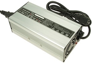 24 Volt 5 Amp Battery Charger with 2-Port Inline Plug 